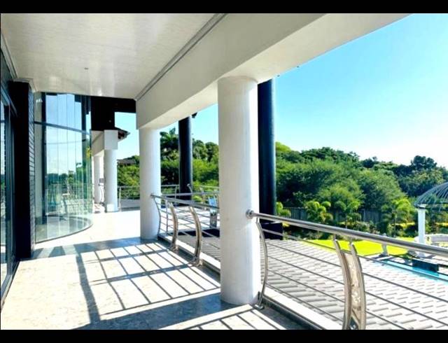 4 BEDROOM HOUSE FOR SALE IN MEER EN SEE